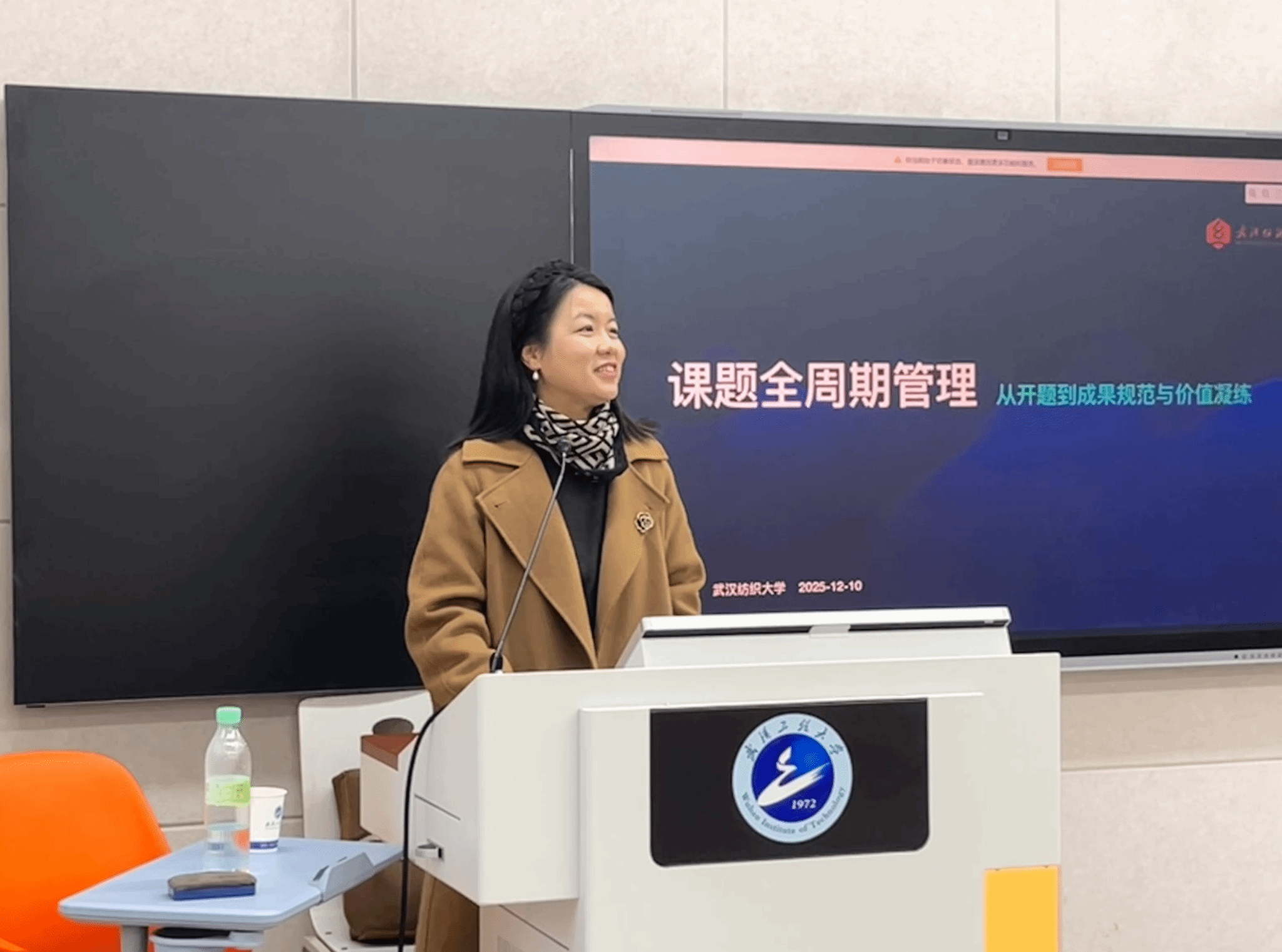 8F90B