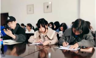 http://zq.wit.edu.cn:8080/_vsl/B780888EEB91CE9500B6F5988E4216F2/AC698273/283A