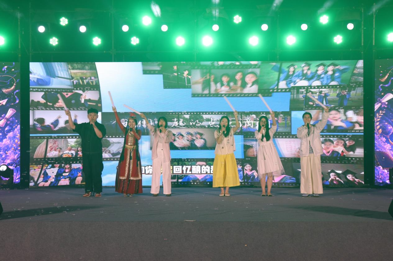 1281B5